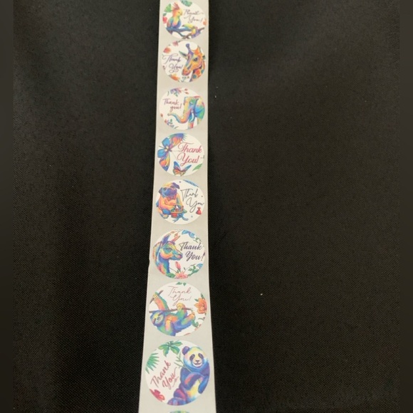 Thank You Sticker Labels 500 labels on roll. 1” Round NWT 8 Animal color designs - Picture 4 of 7